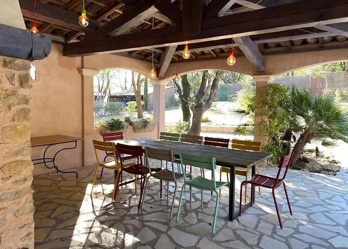 וילה L'estancia Vezenobres